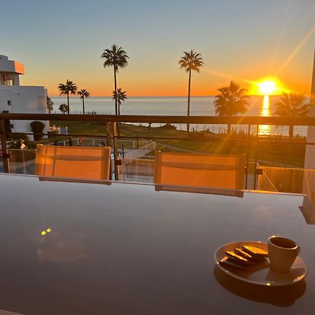 Sunrise Beach Front - Casares Del Mar Exterior foto