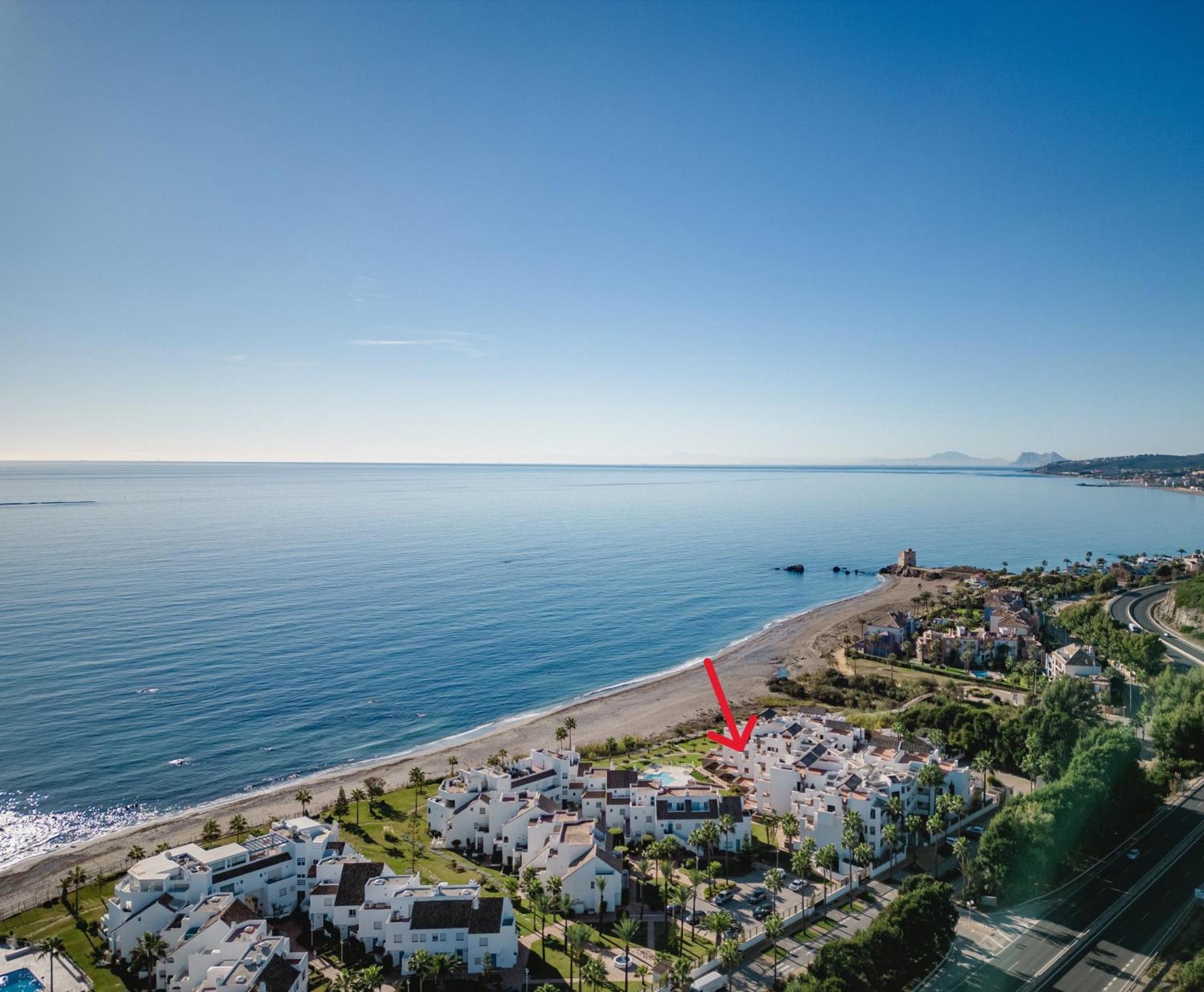Sunrise Beach Front - Casares Del Mar Exterior foto